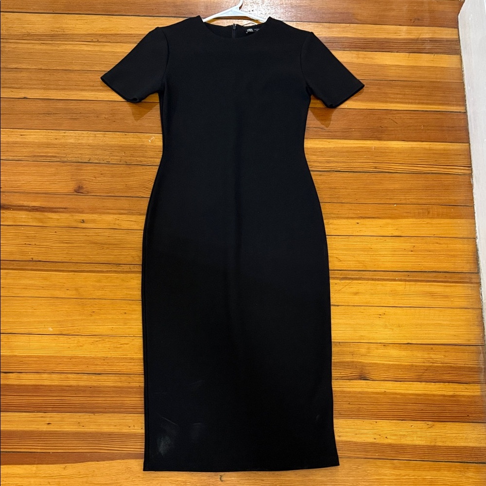 Zara Elegant Black Midi Dress - Picture 4 of 4